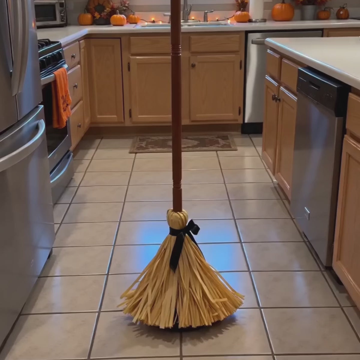 Creep Sweep™ Self-Moving Halloween Broom